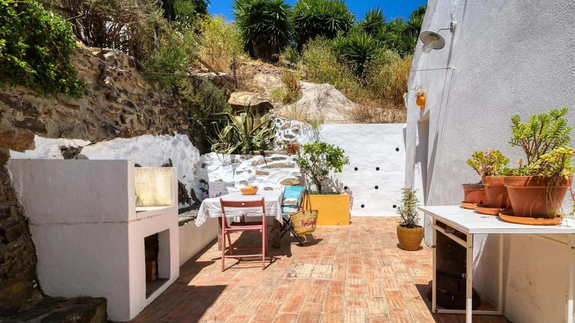 Casa Limao Old City Aljezur Charming House With Private Patio And Marvelous View 펜션