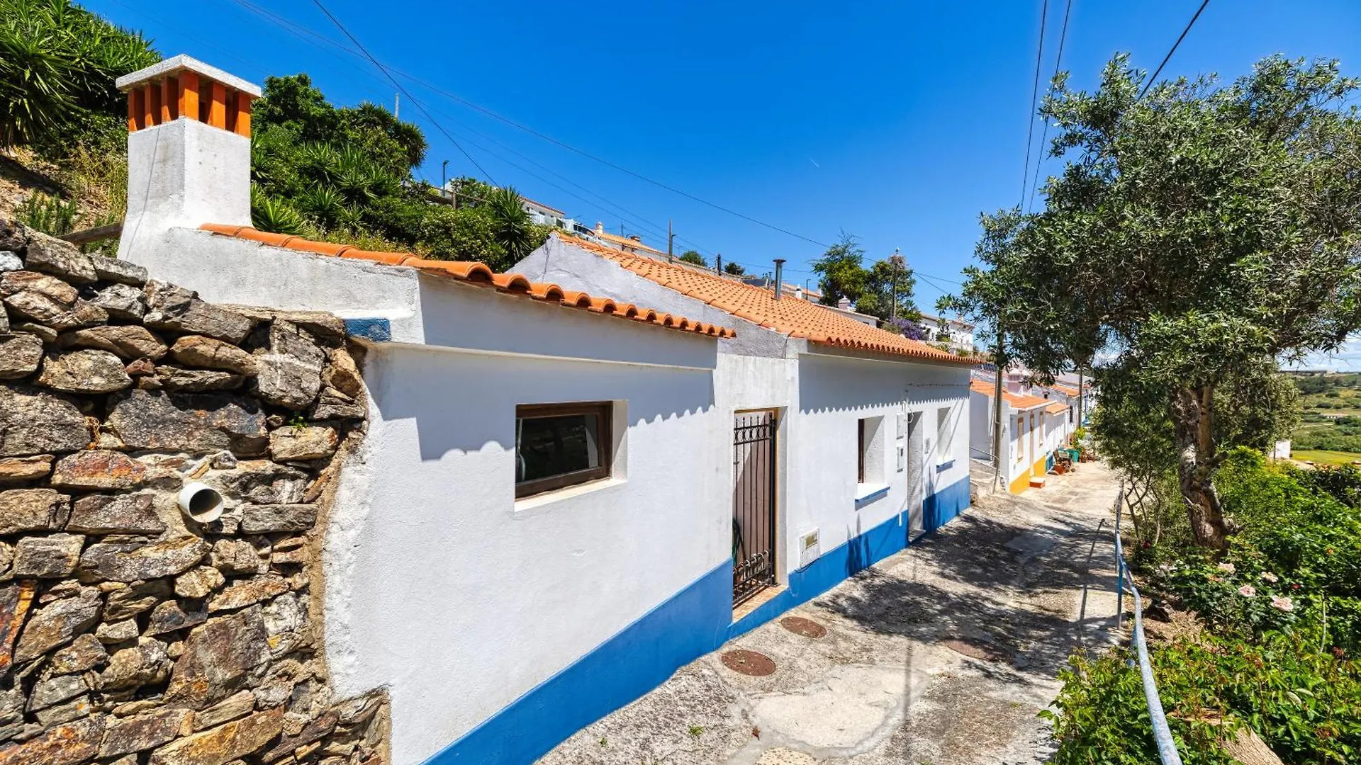 Casa Limao Old City Aljezur Charming House With Private Patio And Marvelous View